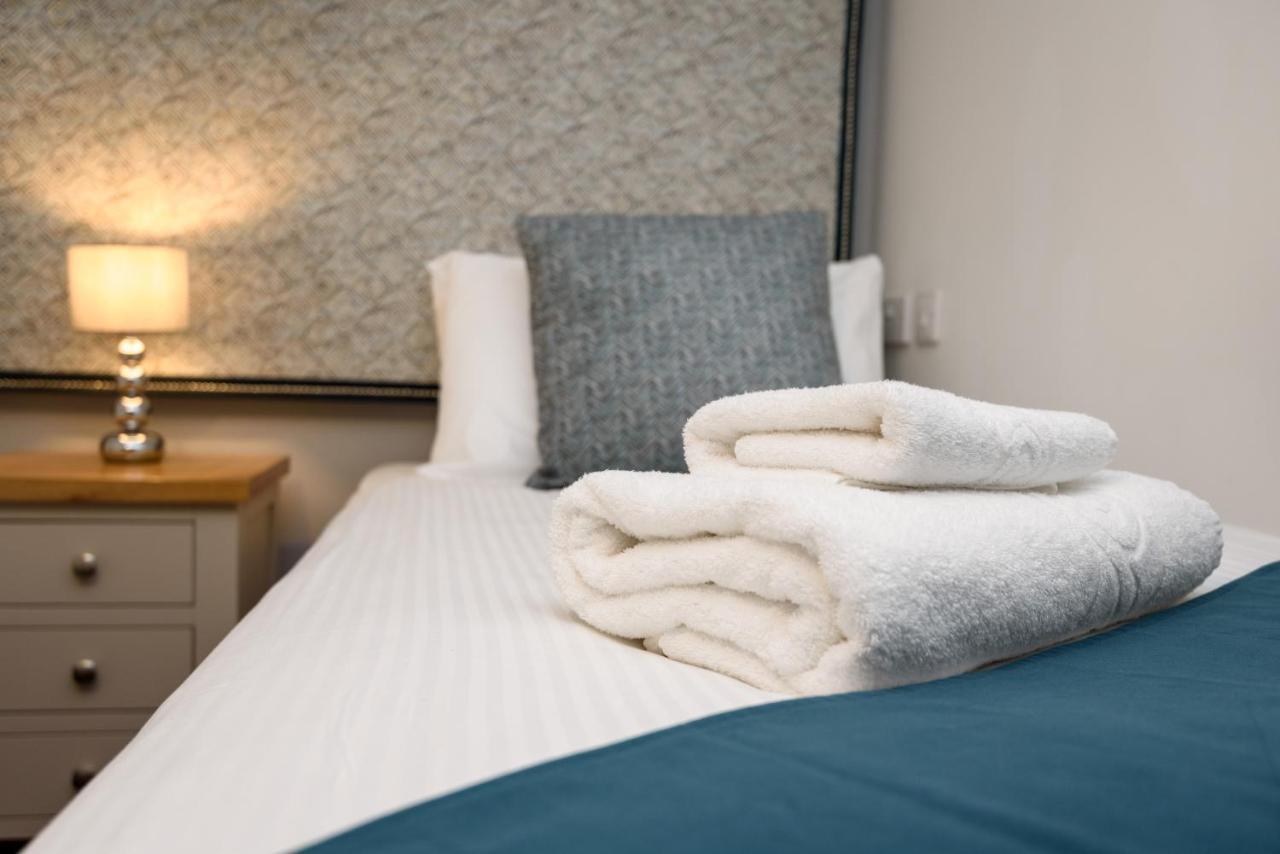 לו Portbyhan Hotel מראה חיצוני תמונה