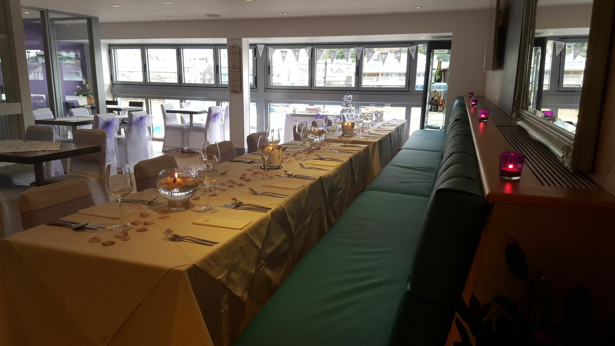 לו Portbyhan Hotel מראה חיצוני תמונה
