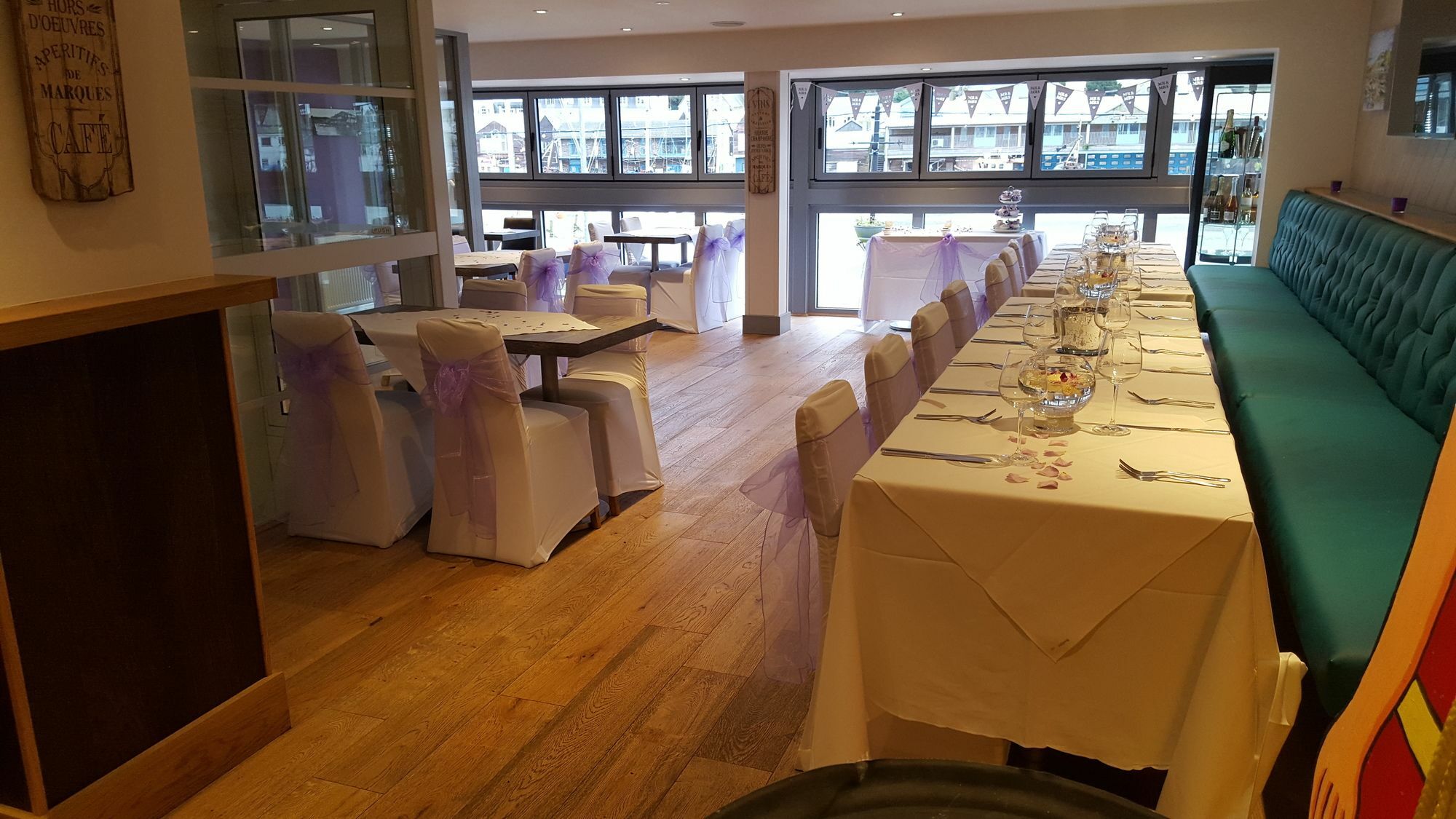 לו Portbyhan Hotel מראה חיצוני תמונה